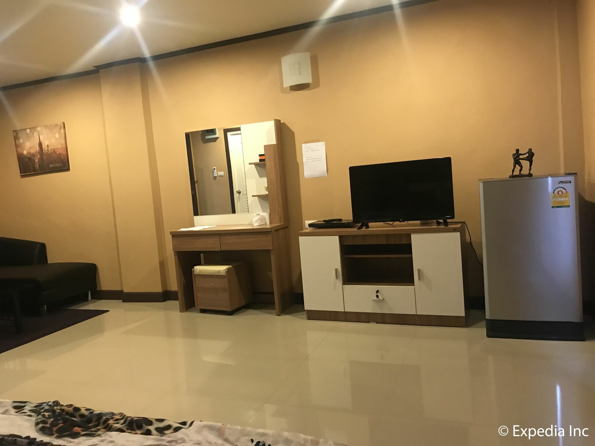 Burnout Guesthouse パッタヤー エクステリア 写真